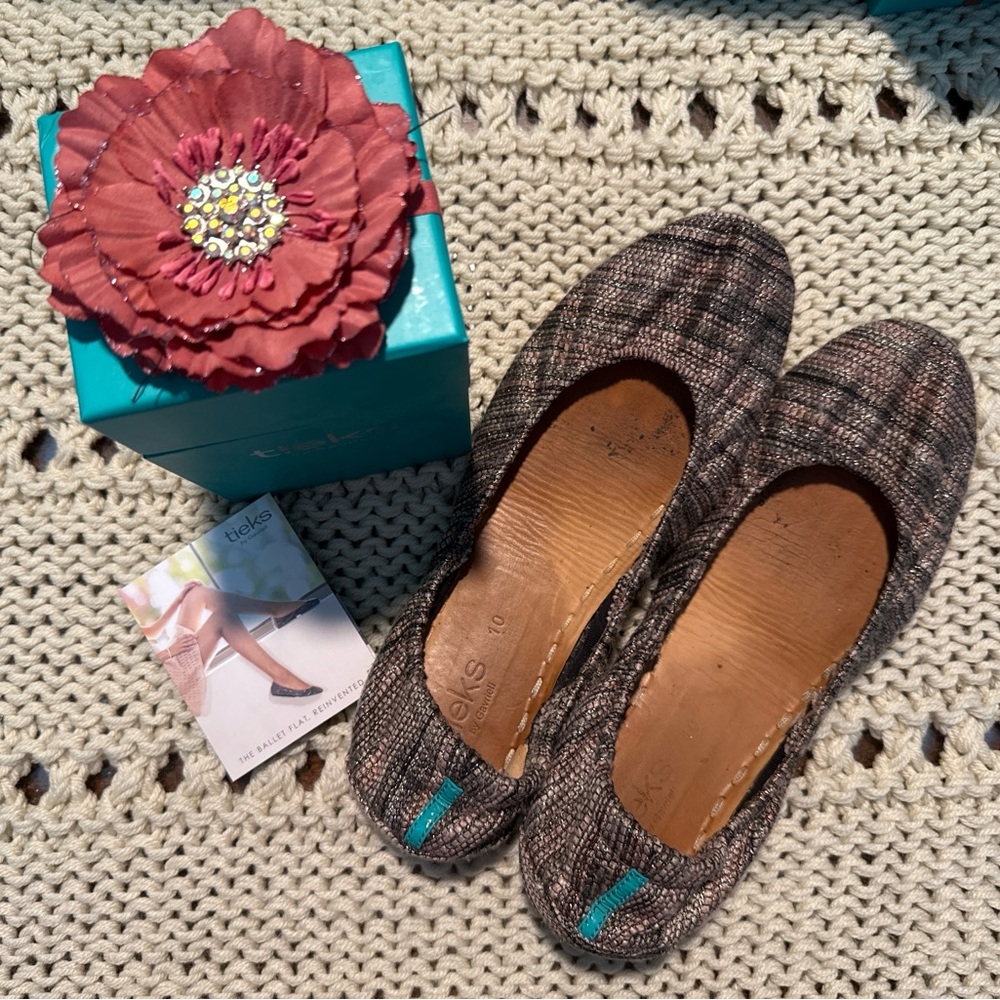 Tieks Women’s Flats in Mojave